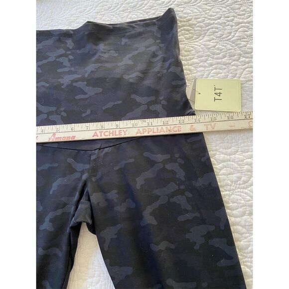 Threads 4 Thought NWOT Black Camo Leggings Size XS High-Rise Eco-Friendly - Picture 8 of 12